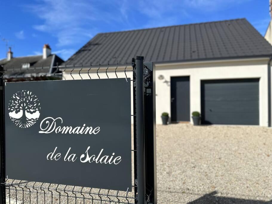 * Domaine De La Solaie * - Proche Bords De Loire Villa Saint-Denis-de lʼHôtel Bagian luar foto
